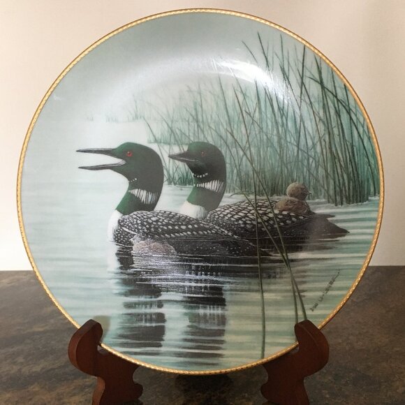 2/$40 Voice of the North Decorative Plate 'Keeping Them Safe' Don Li-Leger - Picture 2 of 10